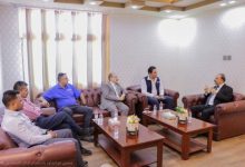 وزير النقل يؤكد أهمية تطوير أنظمة التفتيش في المطارات والموانئ اليمنية