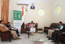وكيل محافظة مأرب يناقش مع مؤسسة يماني مشروع "كنف" الممول من مركز سلمان للإغاثة