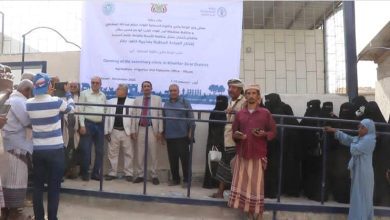 وكيل وزارة الزراعة والري يفتتح عيادة بيطرية في جعار بمديرية خنفر