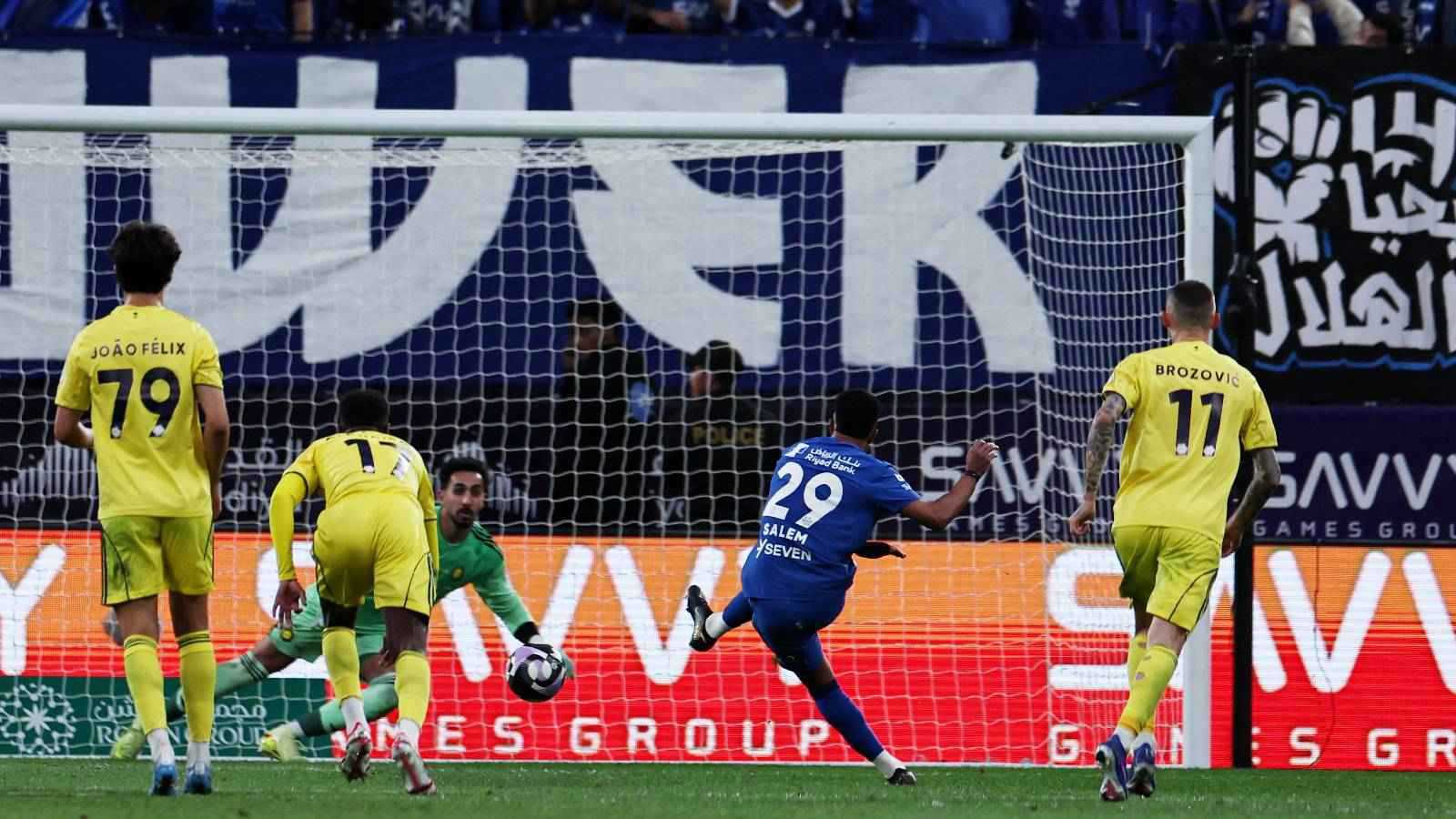 بشرط وحيد.. روني يرحب بالانضمام للجهاز الفني لمانشستر يونايتد