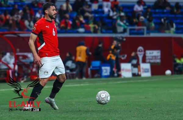 ياسر إبراهيم خارج مباراة نيجيريا بسبب الإصابة