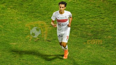 في الجول يكشف سبب تواجد أيمن حفني في مقر الزمالك