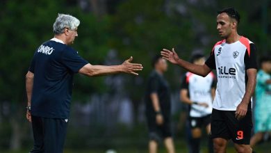 عبد الناصر محمد: الزمالك يفتقد 17 لاعبا.. وهذه حقيقة امتناع اللاعبين عن التدريب