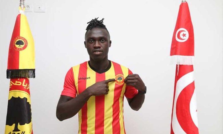 تقرير تونسي: بسبب الأهلي.. الترجي الجرجيسي يتراجع عن بيع مهاجمه إلى مولودية وهران