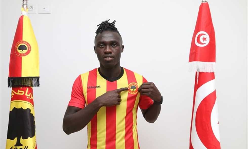 تقرير تونسي: بسبب الأهلي.. الترجي الجرجيسي يتراجع عن بيع مهاجمه إلى مولودية وهران