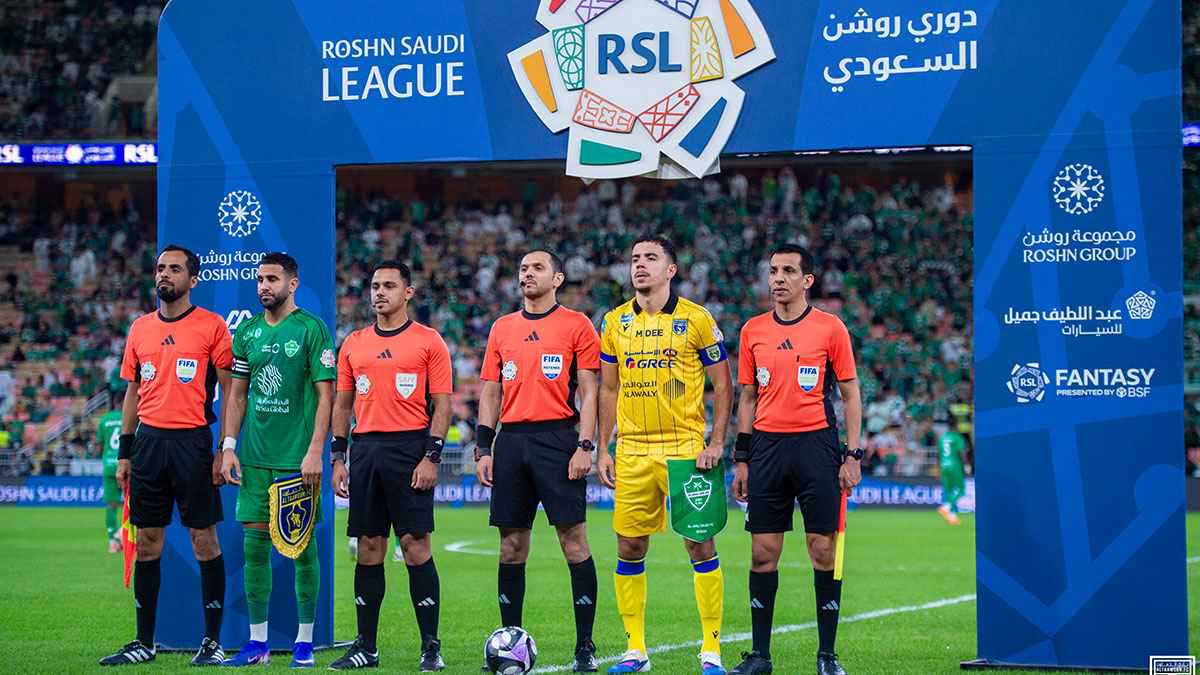 ضربة موجعة لتوروب.. 4 كوارث دمرت فترة توقف الأهلي المصري