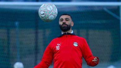 رقم صادم.. كم يحتاج الزمالك لرفع حظر القيد لدى الفيفا؟