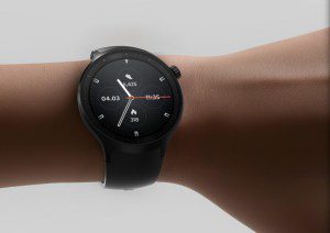 #CES2026: موتورولا تطلق ساعة Moto Watch جديدة بالشراكة مع Polar