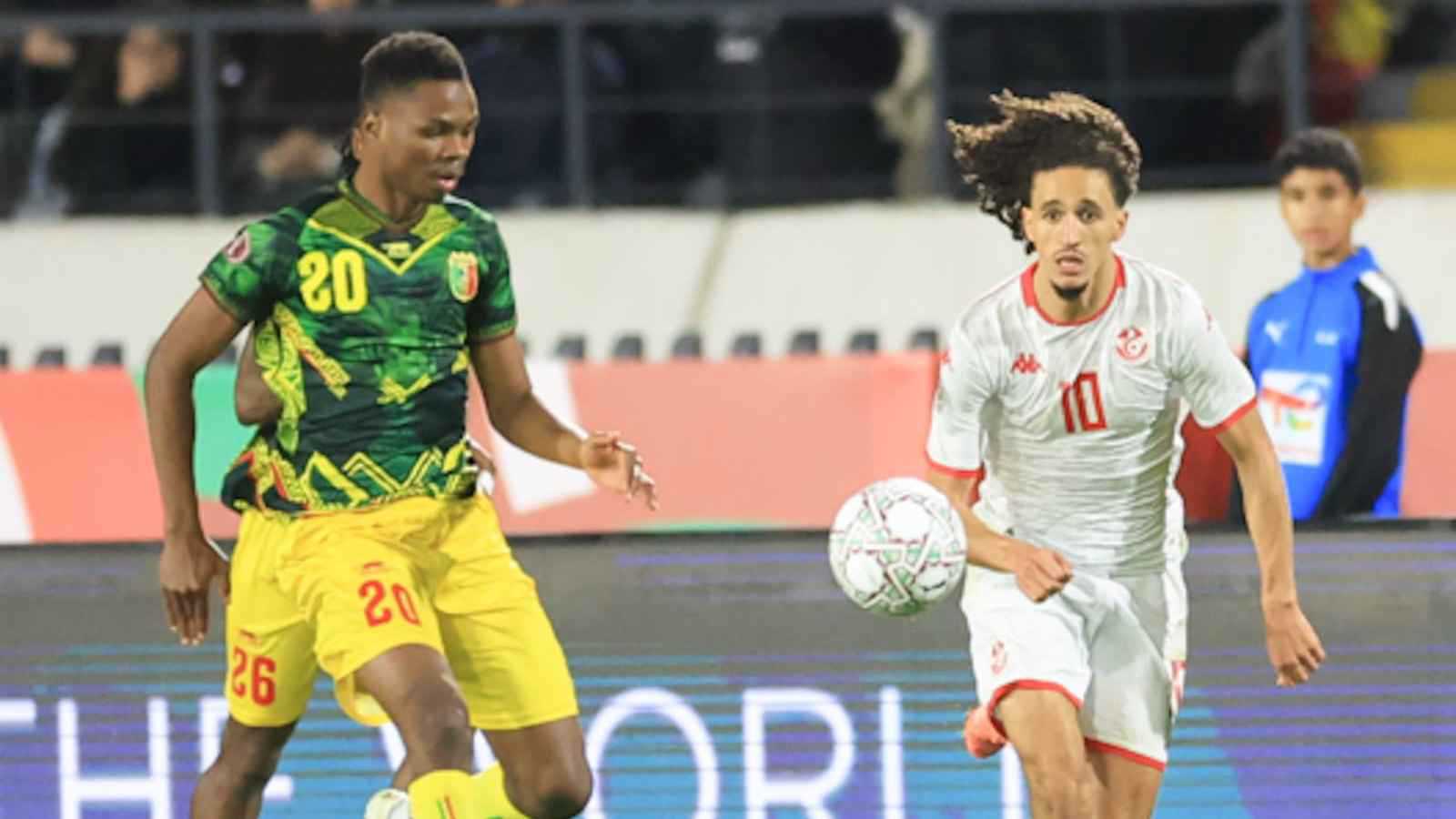 سر غضب إمام عاشور قبل مباراة مصر وبنين