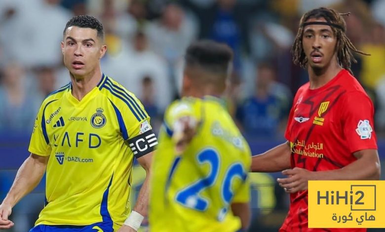 ” أنتم فاشلون ” .. خذلان جماعي يهز مدرج النصر !