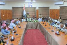 اجتماع في سيئون يناقش جهود تعزيز الاستقرار في الأحياء السكنية