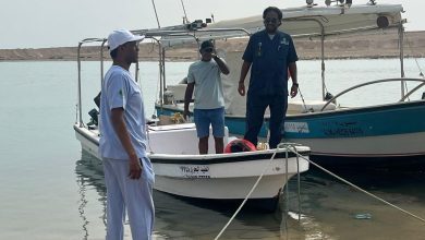 حملة رقابية مكثفة على شاطئ الشعيبة لتعزيز امتثال الصيادين بالأنظمة