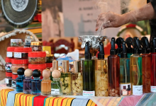 ركن العطور في مهرجان جازان 2026.. حِرفة تجمع بين التراث والابتكار