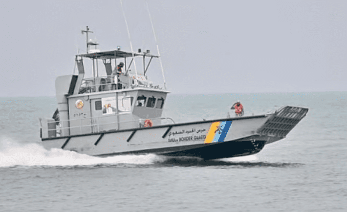 ضبط مخالفين لمزاولي الأنشطة البحرية دون تصريح