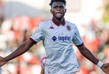 الوداد الرياضي يتلقى عرضا أوروبي لبيع جوزيف باكسو