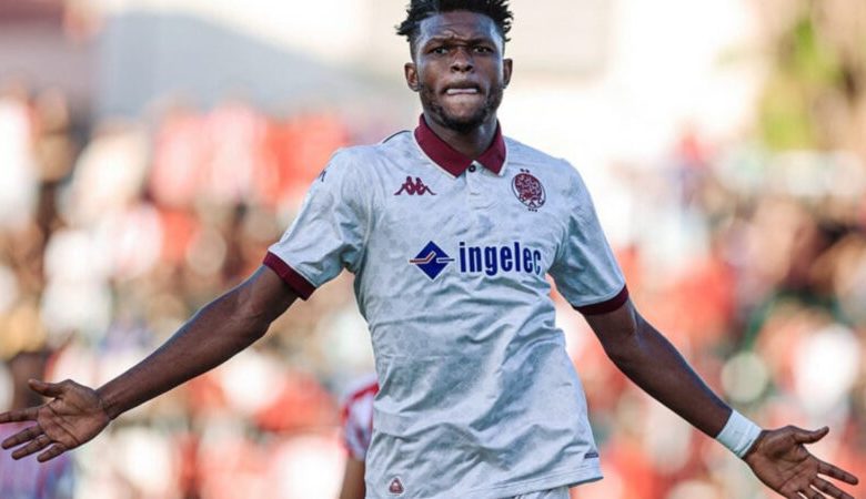 الوداد الرياضي يتلقى عرضا أوروبي لبيع جوزيف باكسو