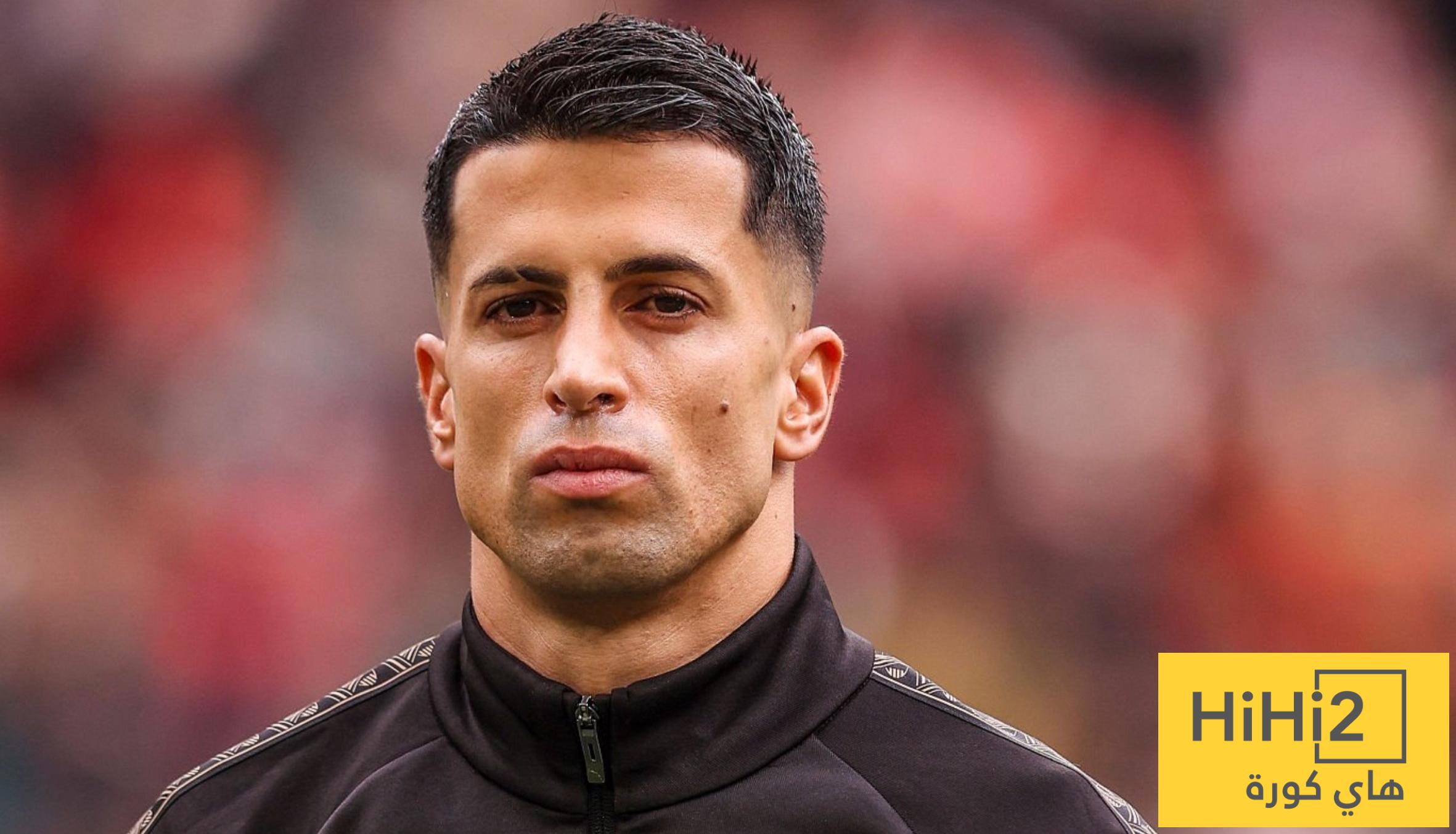 صفقة انتقال كانسيلو إلى برشلونة معقدة