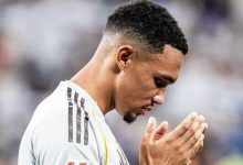 بعد تواجده بالقائمة.. هل يشارك أرنولد في السوبر الاسباني؟