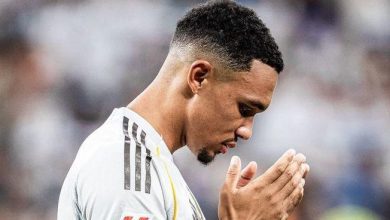 بعد تواجده بالقائمة.. هل يشارك أرنولد في السوبر الاسباني؟