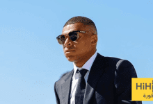 صورة .. مبابي في المطار قبل السفر الى جدة