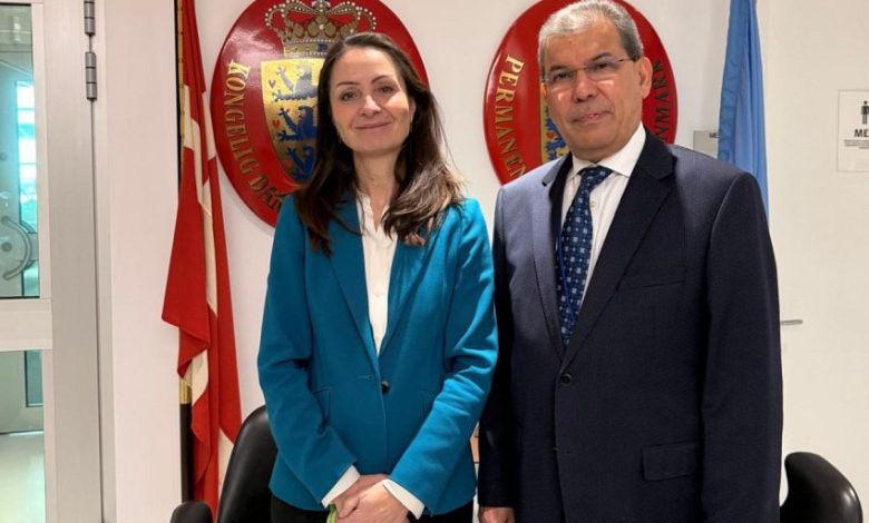 السفير السعدي يطلع مندوبتي الدنمارك واليونان لدى الامم المتحدة على مستجدات الأوضاع في اليمن