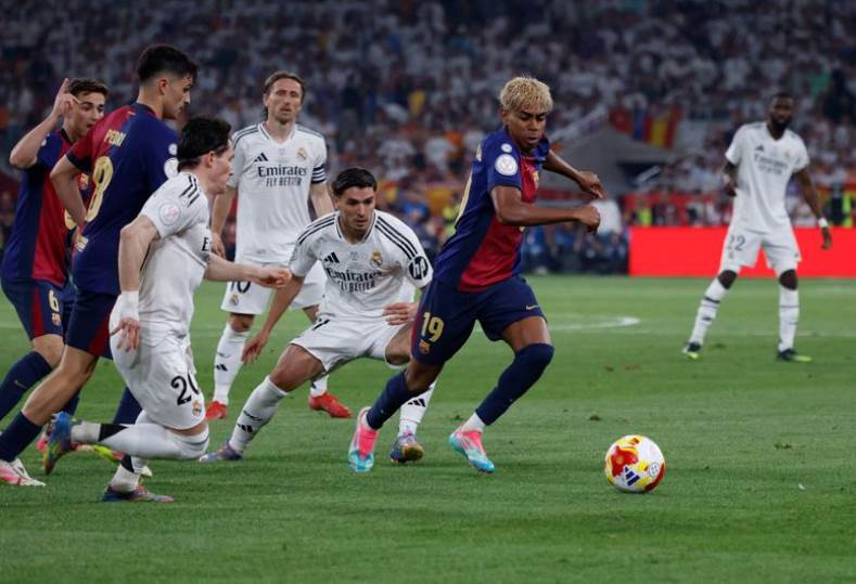 القنوات الناقلة لمباراة ريال مدريد وبرشلونة