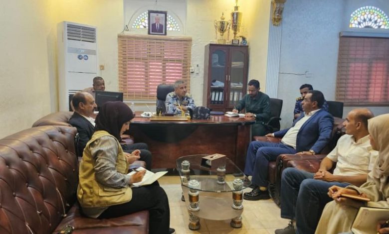 اللجنة الوطنية للتحقيق تلتقي مدير أمن ساحل حضرموت لمناقشة مستجدات الأوضاع الحقوقية