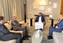 المحرّمي يناقش مع محافظ البنك المركزي مستجدات الأوضاع الاقتصادية واستقرار العملة