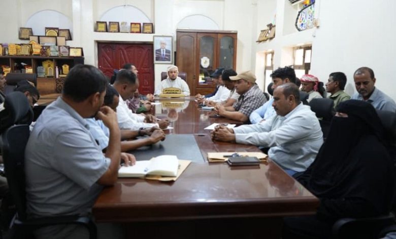 تنفيذي ارخبيل سقطرى يناقش مستجدات الأوضاع والتحديات الراهنة