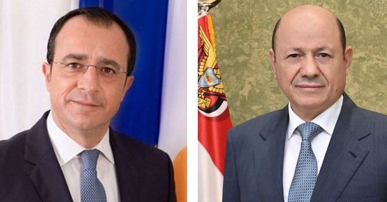 رئيس مجلس القيادة الرئاسي يعزي في وفاة الرئيس القبرصي الأسبق