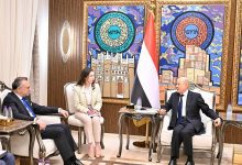 رئيس مجلس القيادة يستقبل كبير مستشاري الرئيس الامريكي