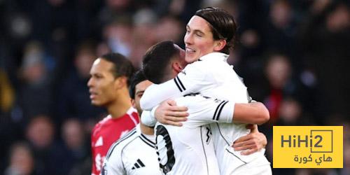 عين على ويلسون في مباراة ليفربول