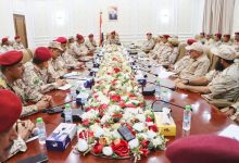 لقاء عسكري تشاوري في عدن يناقش ترتيبات تنظيم وتوحيد التشكيلات العسكرية