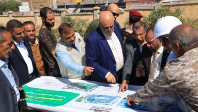 محافظ تعز يضع حجر الأساس لمشروع مركز إبصار التخصصي لعلاج العيون