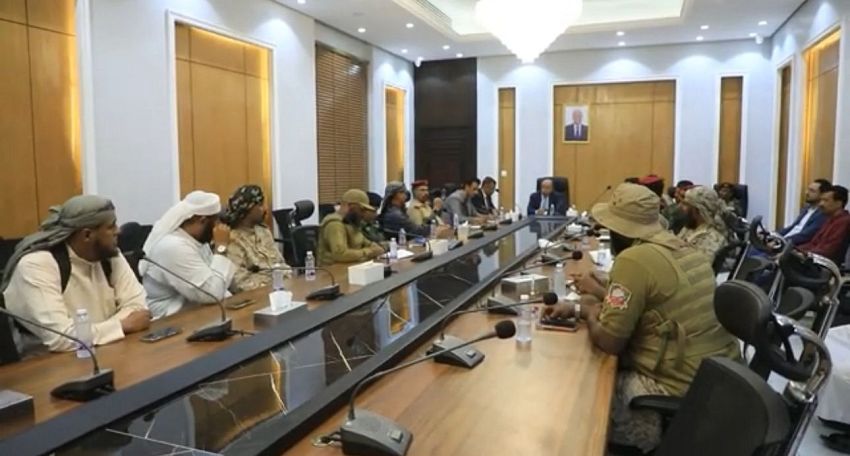 محافظ حضرموت يشيد بجهود الأجهزة العسكرية والأمنية في حفظ الأمن والاستقرار