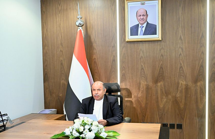 محافظ حضرموت يعلن إطلاق عملية (استلام المعسكرات) ويدعو ابناء المحافظ للقيام بدورهم الوطني والتاريخي