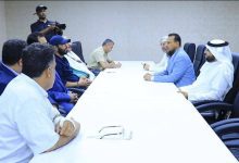 محافظ عدن يناقش مع مستشار القوات المشتركة سبل تعزيز استقرار إمدادات الغاز والوقود