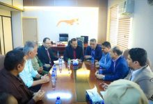 محافظ عدن يناقش مع وكلاء المحافظة آليات ترتيب المهام وتعزيز الأداء المؤسسي