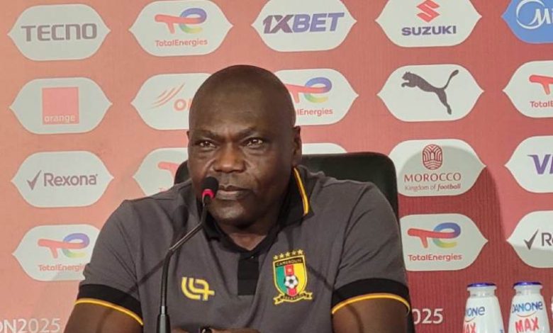 ديفيد باجو المدير الفني لمنتخب الكاميرون