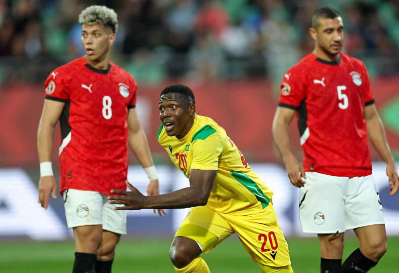 دوسو لاعب بنين