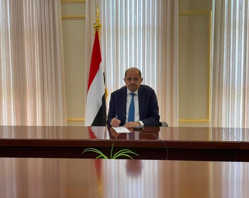 وزير الخارجية يبحث مع المنسق المقيم للأمم المتحدة تعزيز التعاون الإنساني والتنموي