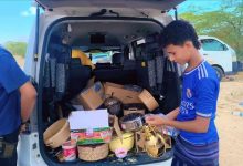 أهالي أحور يفتحون بيوتهم للمسافرين العالقين.. موقف إنساني يختصر روح اليمن