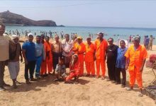 إزدحام شديد لمرتادي ساحل جولد مور في ظل  تطبيع الأوضاع في العاصمة  عدن