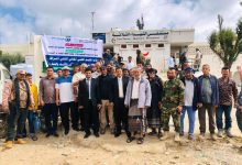 إقبال جماهيري واسع في تدشين أعمال مخيم "الشعيب" الطبي المجاني بمدينة العوابل