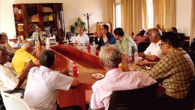 اجتماع صحي في لحج مع أول دوام بعد العيد.. توجيهات حازمة بشأن الانضباط الوظيفي