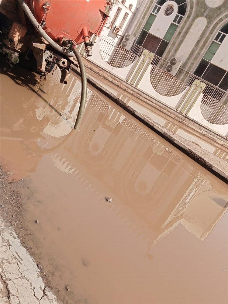 استمرار أعمال معالجة تبعات المنخفض الجوي لليوم الثالث في خورمكسر