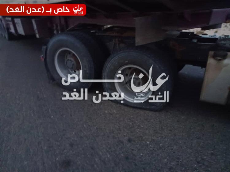 الأجهزة الأمنية بأحور تضبط متهماً بإطلاق النار على قاطرة وقود خلال نصف ساعة