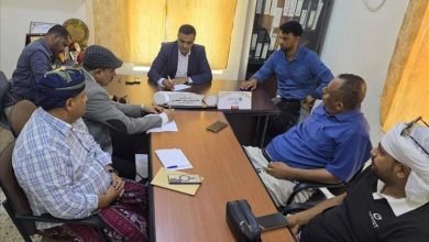 السقطري يؤكد تعزيز مخزون المشتقات النفطية استعدادًا لموسم الخريف