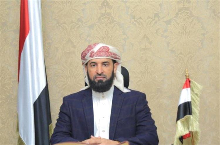 السلطة المحلية بمديرية أحور تشيد بقرار المحافظ الرباش برفع الجبايات وتعلن تأييدها الكامل له