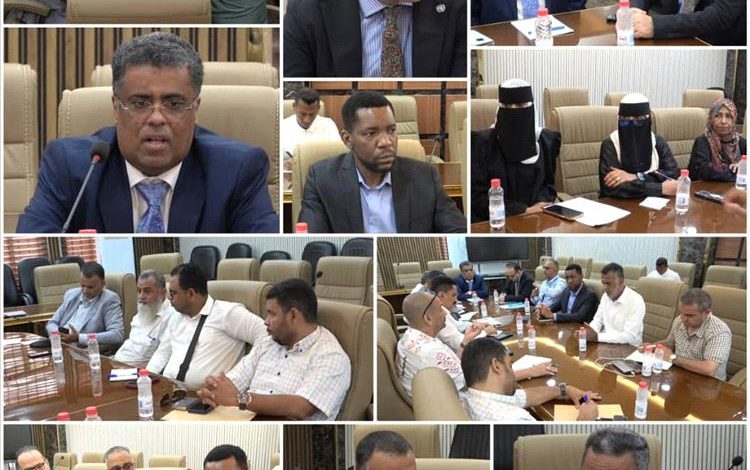 الشاذلي يناقش تسريع مشاريع الصرف الصحي الاستراتيجية في عدن بالشراكة مع المفوضية